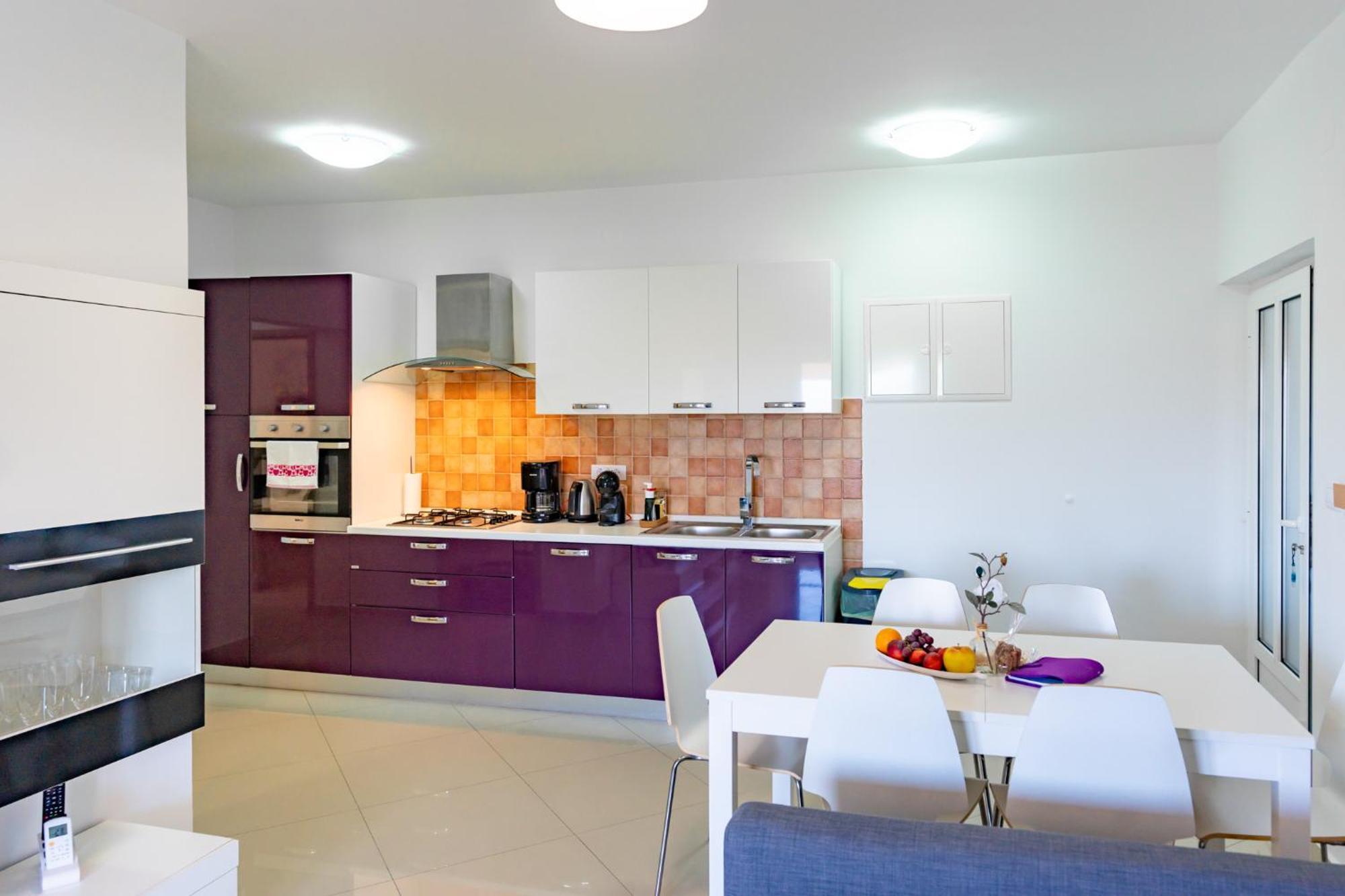 Foric Apartments With Outdoor Heated Pool راب المظهر الخارجي الصورة