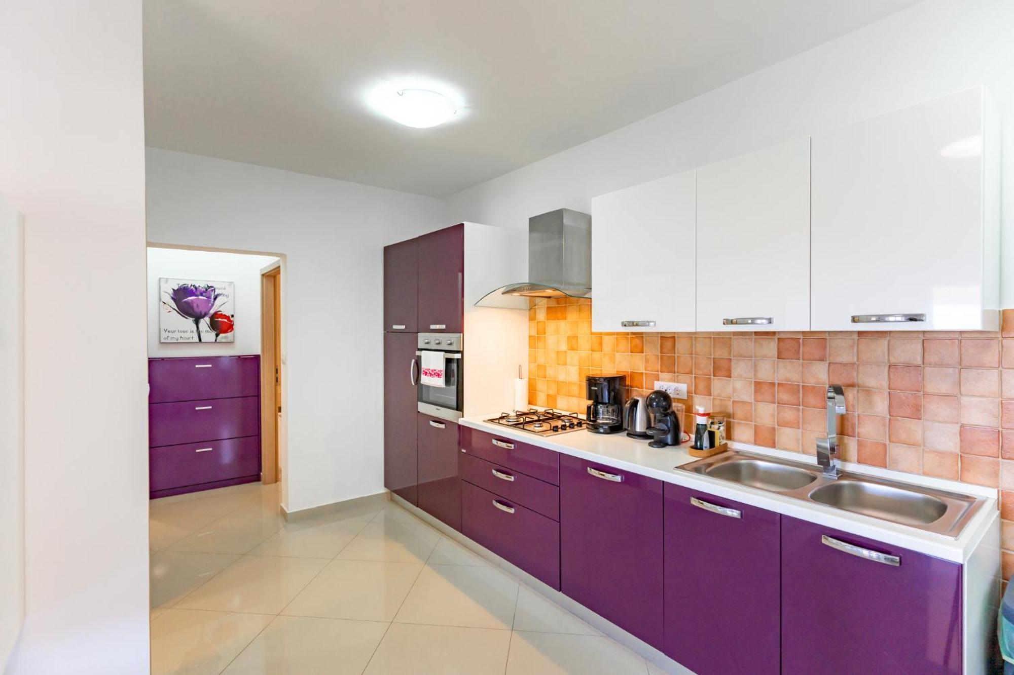 Foric Apartments With Outdoor Heated Pool راب المظهر الخارجي الصورة